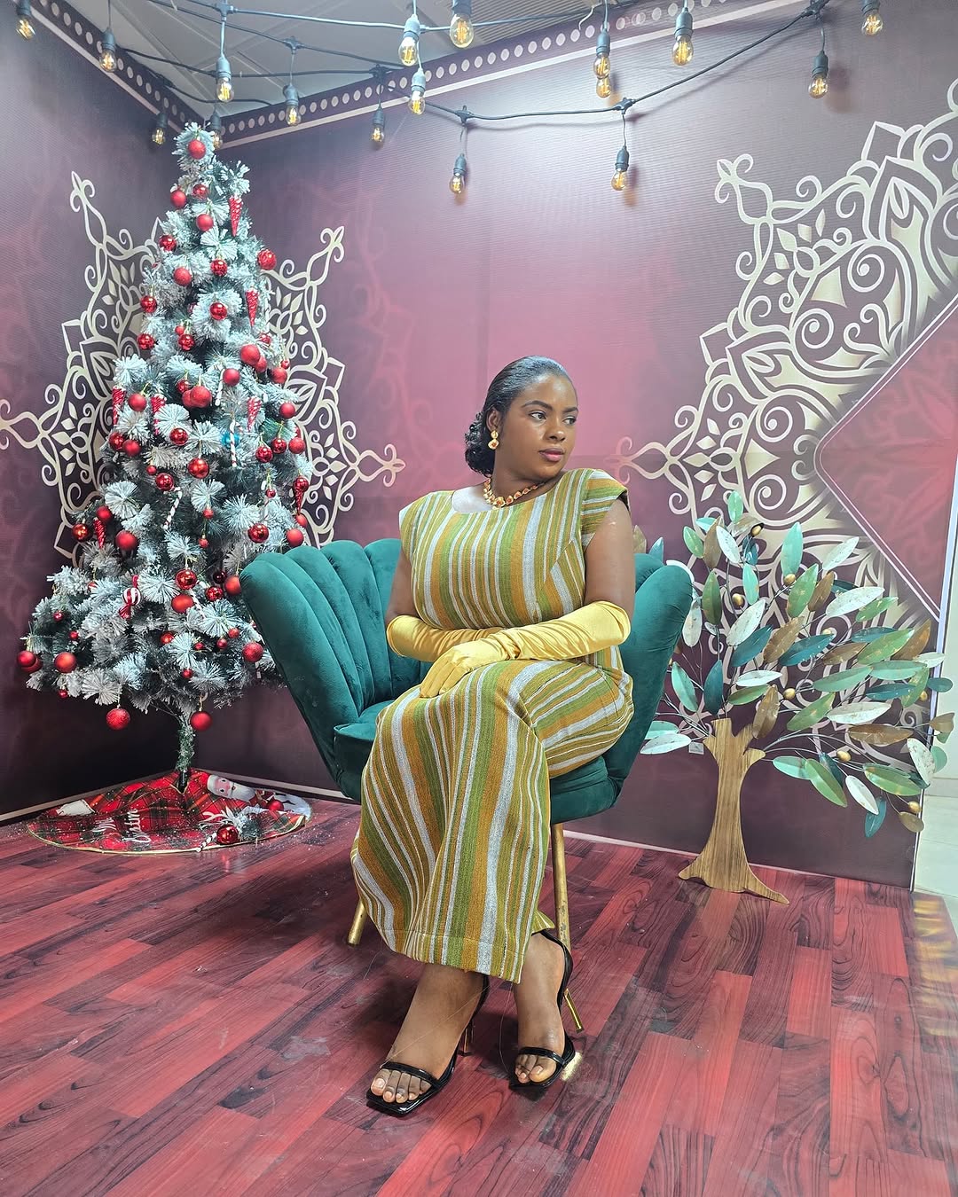 The Zuri Set